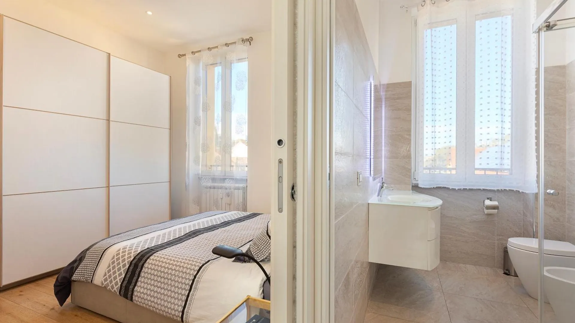 Apartment Nice Flat Milan 50M Station!